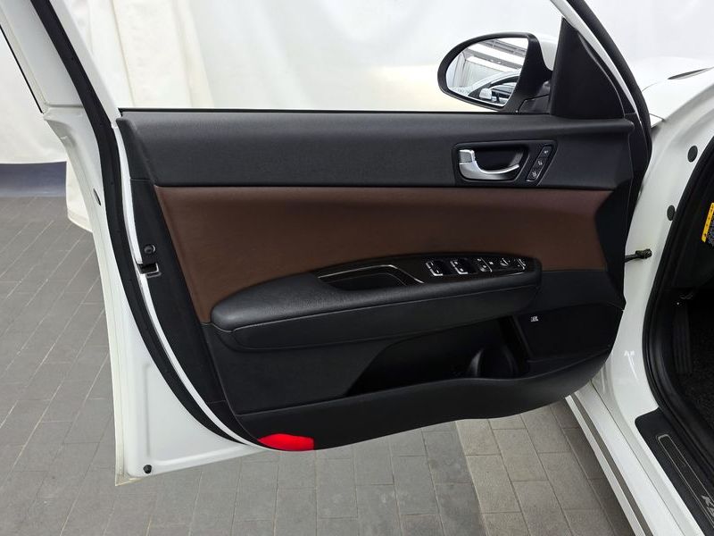 2016 Kia K5 2.0 MX Noblesse special photo 24
