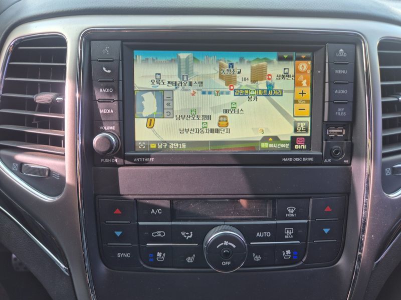 2012 Jeep Grand Cherokee 3.0 Diesel Overland WK2 photo 15