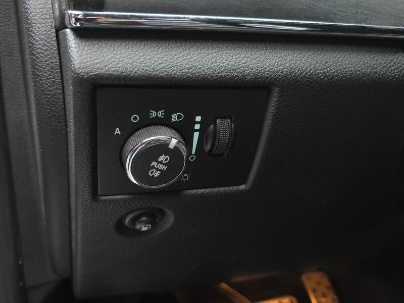2012 Jeep Grand Cherokee 3.0 Diesel Overland WK2 photo 17