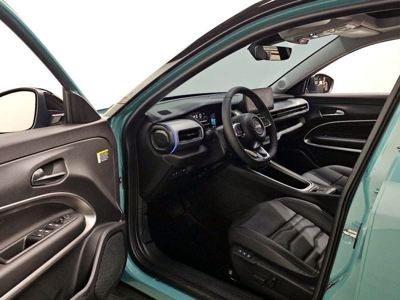 2024 Jeep 어벤저 Altitude photo 10