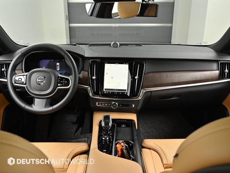2023 Volvo S90 B6 AWD Ultimate Bright photo 7