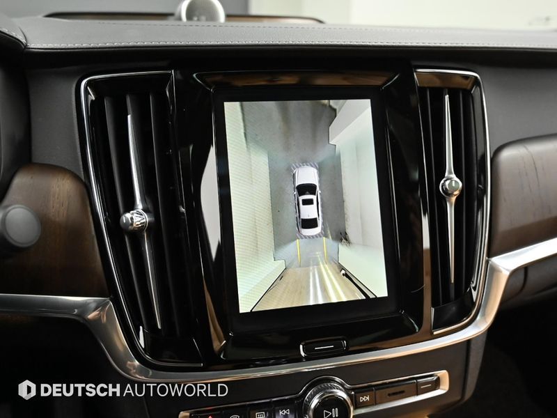 2023 Volvo S90 B6 AWD Ultimate Bright photo 15
