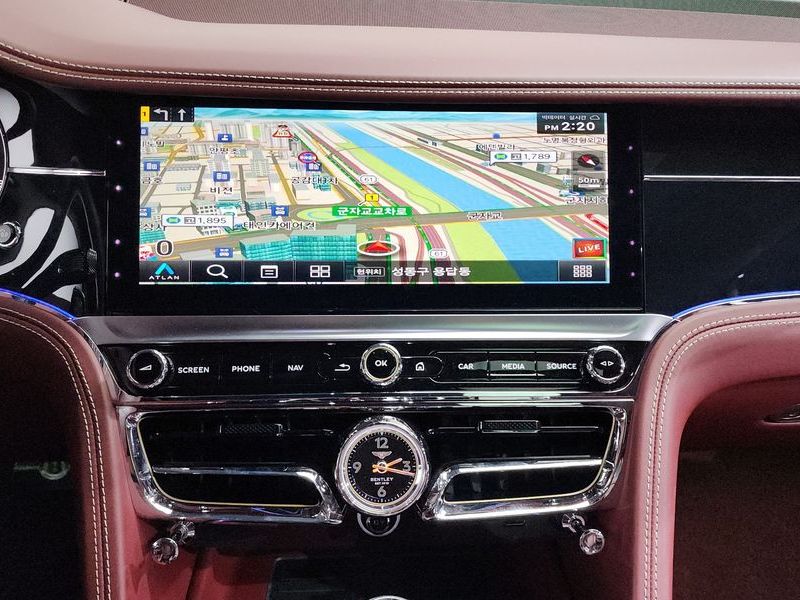 2020 Bentley Flying Spur 6.0 photo 14