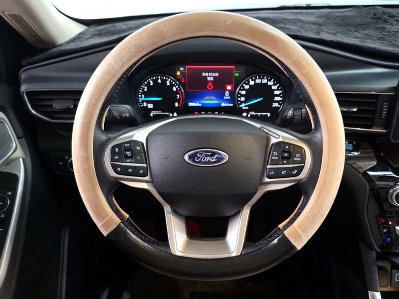2021 Ford Explorer 2.3 LimIted 4WD photo 13