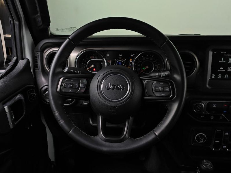 2020 Jeep Wrangler 2.0 Sport 4Door Willys Edition photo 12