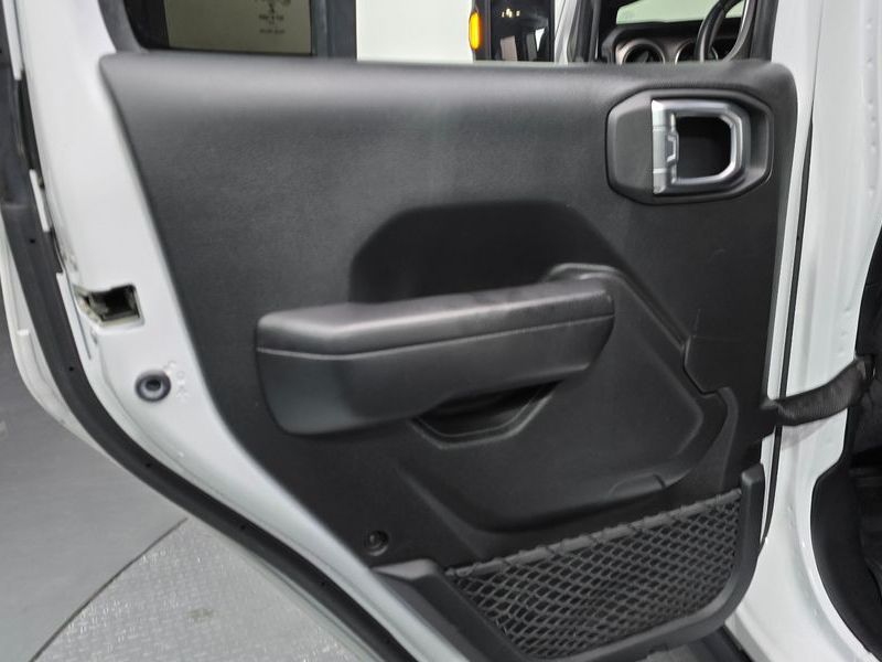 2020 Jeep Wrangler 2.0 Sport 4Door Willys Edition photo 25