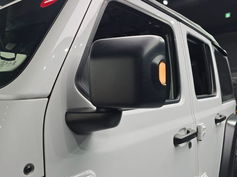 2020 Jeep Wrangler 2.0 Sport 4Door Willys Edition photo 29