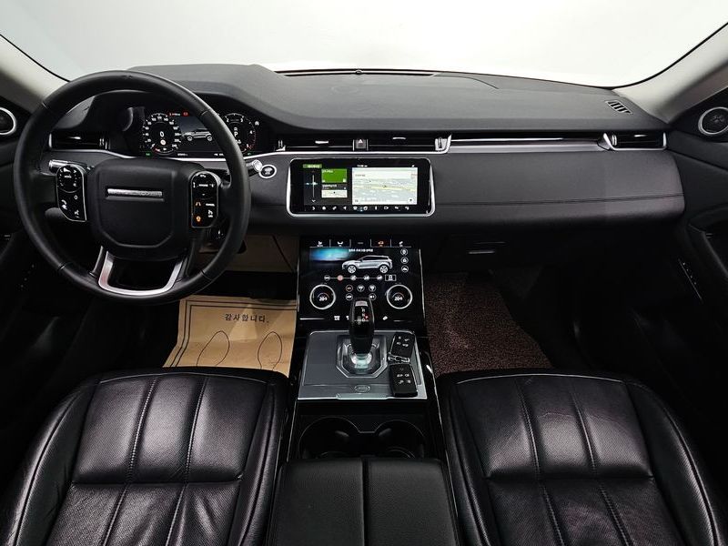 2020 Land Rover Range Rover Evoque D180 Launch Edition photo 7