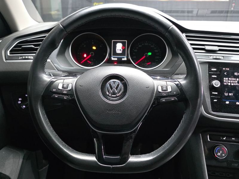 2018 Volkswagen Tiguan 2.0 TDI photo 13