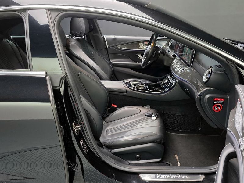 2020 Mercedes-Benz S-Class CLS300d AMG Line photo 10