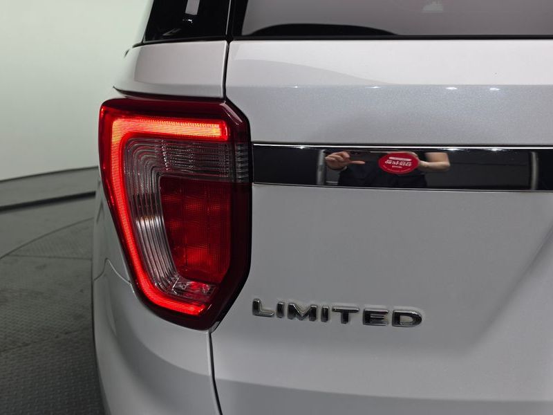2017 Ford Explorer 3.5 Limited 4WD 5th photo 23