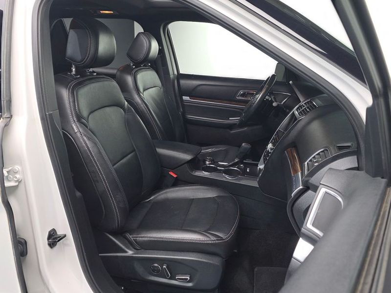 2017 Ford Explorer 3.5 Limited 4WD 5th photo 26
