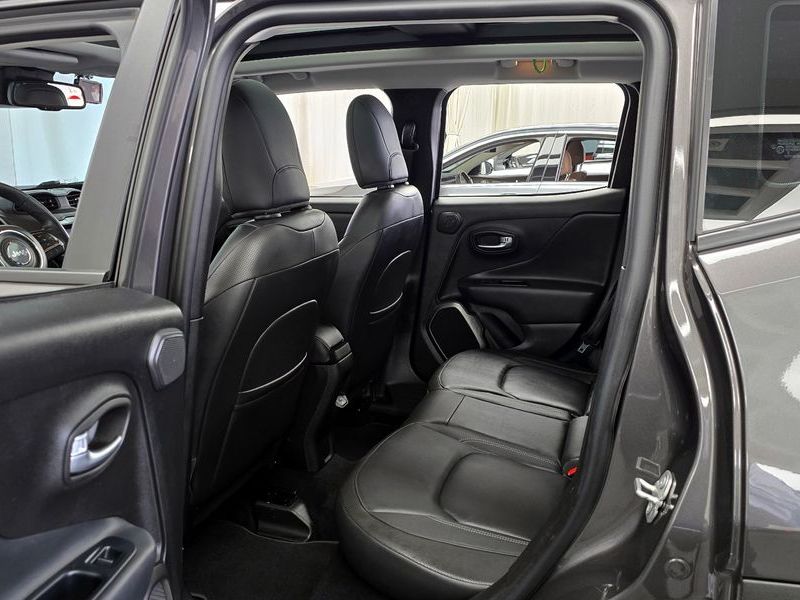 2018 Jeep Renegade 2.0 Diesel Limited AWD photo 11