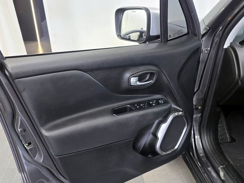 2018 Jeep Renegade 2.0 Diesel Limited AWD photo 24