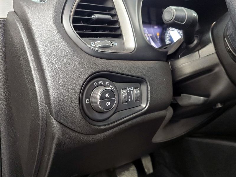 2018 Jeep Renegade 2.0 Diesel Limited AWD photo 29