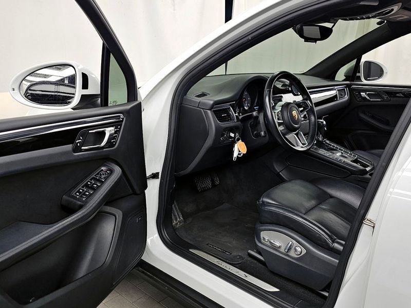 2017 Porsche Macan 3.0 S Diesel 95B photo 10