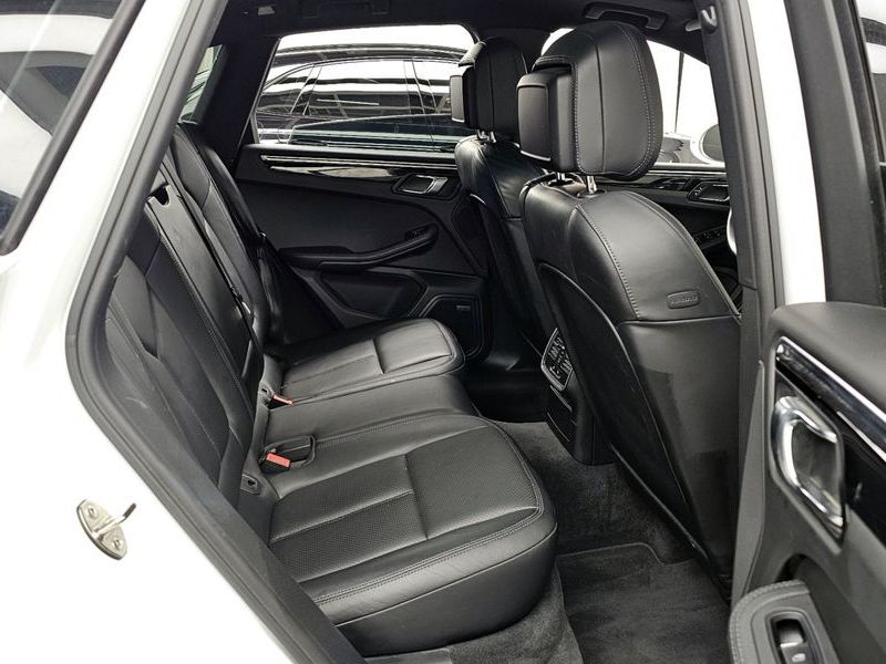 2017 Porsche Macan 3.0 S Diesel 95B photo 11