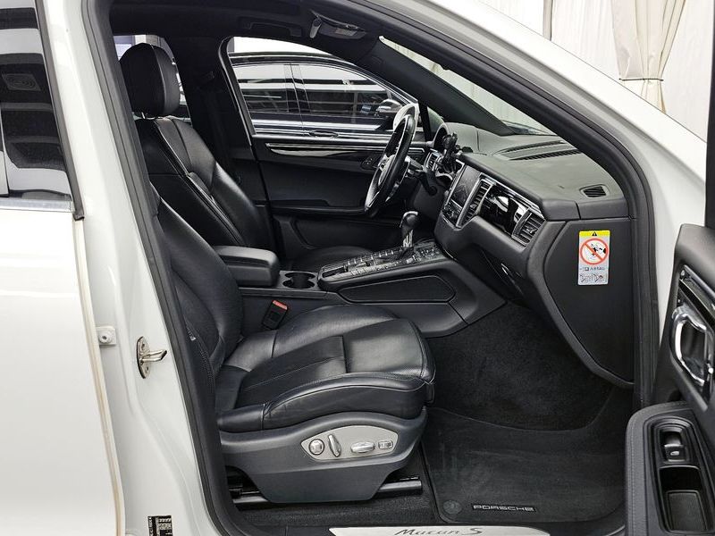 2017 Porsche Macan 3.0 S Diesel 95B photo 12