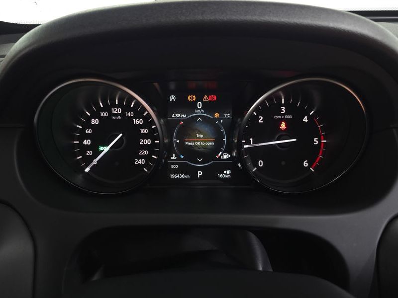 2018 Land Rover Discovery Sport 2.0 TD4 HSE Luxury photo 8