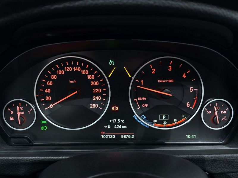 2018 BMW 3 Series 320d photo 8