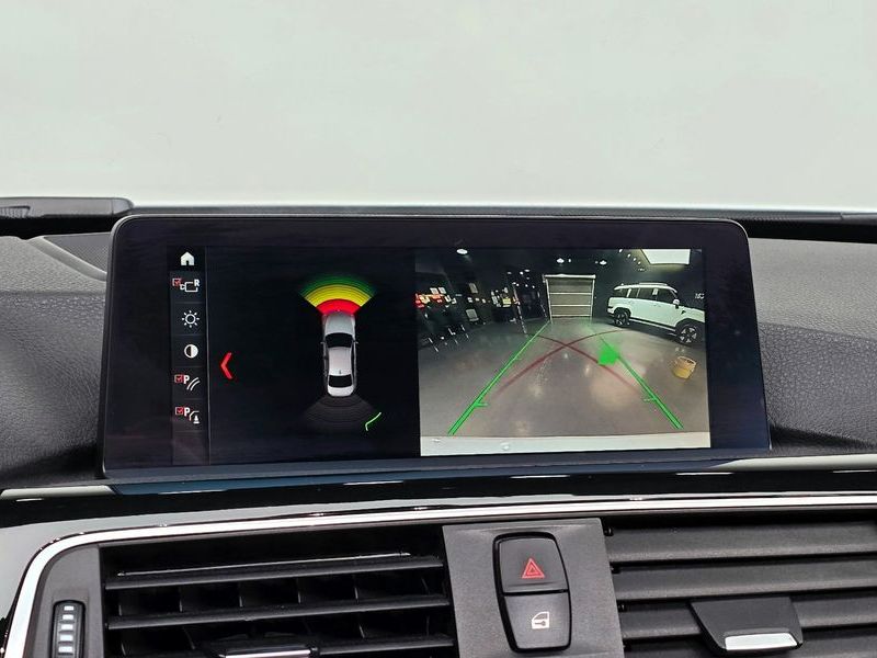 2018 BMW 3 Series 320d photo 16