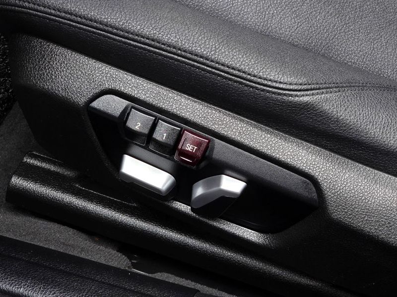 2018 BMW 3 Series 320d photo 18