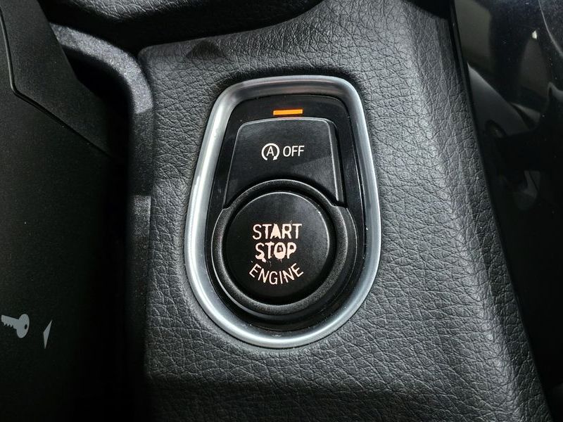 2018 BMW 3 Series 320d photo 27