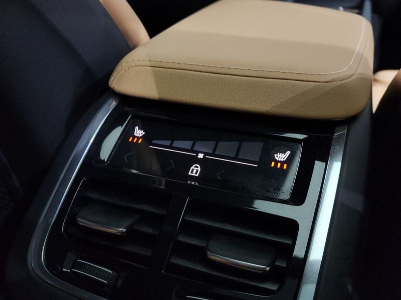 2021 Volvo V60 B5 Pro AWD photo 19