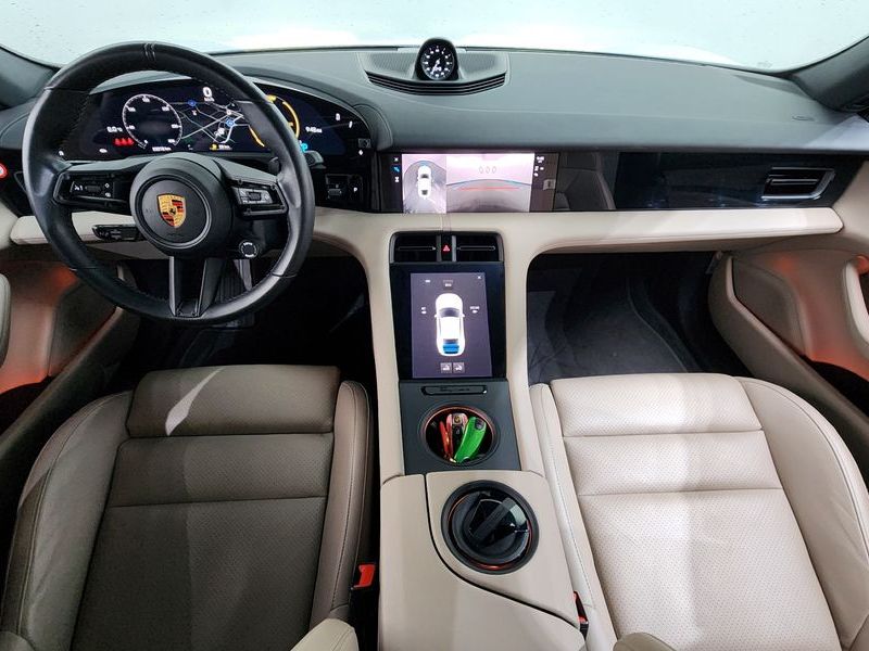 2022 Porsche Taycan Base photo 7