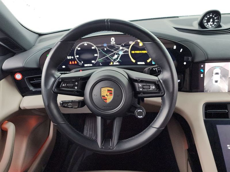 2022 Porsche Taycan Base photo 13
