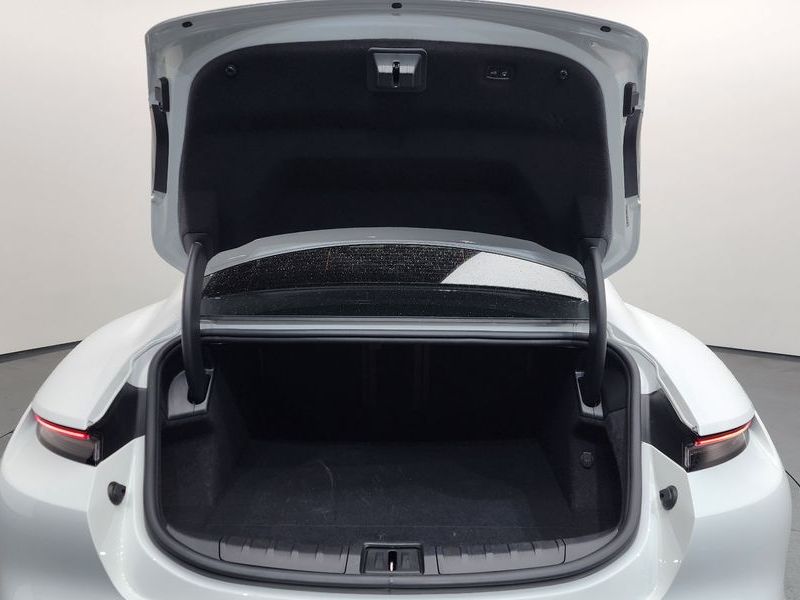 2022 Porsche Taycan Base photo 20