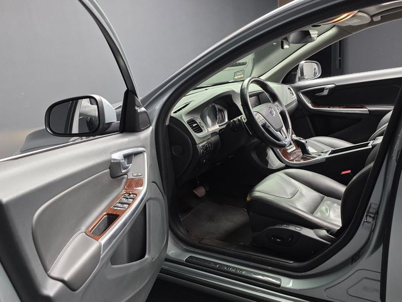2017 Volvo S60 D4 2nd photo 9