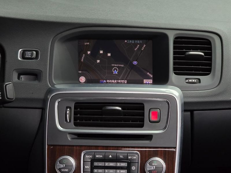 2017 Volvo S60 D4 2nd photo 13