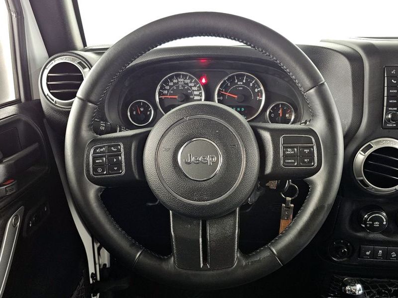 2017 Jeep Wrangler 3.6 Sahara 4Door photo 13