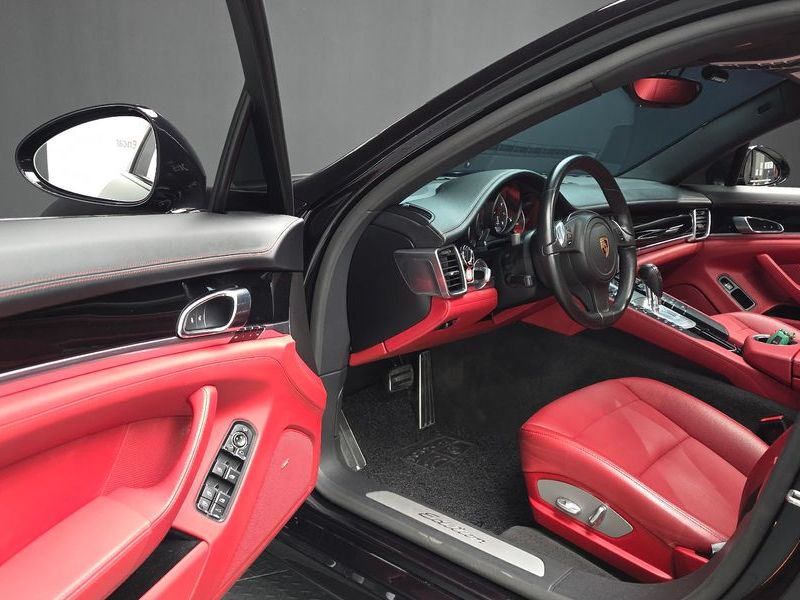 2016 Porsche Panamera 3.6 2WD Edition 970 photo 11