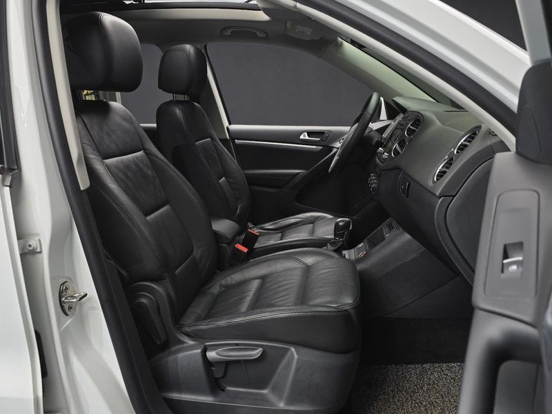 2016 Volkswagen Tiguan 2.0 TDI Premium 5N photo 11