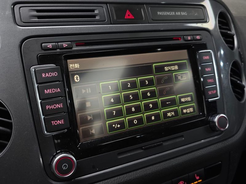 2016 Volkswagen Tiguan 2.0 TDI Premium 5N photo 15