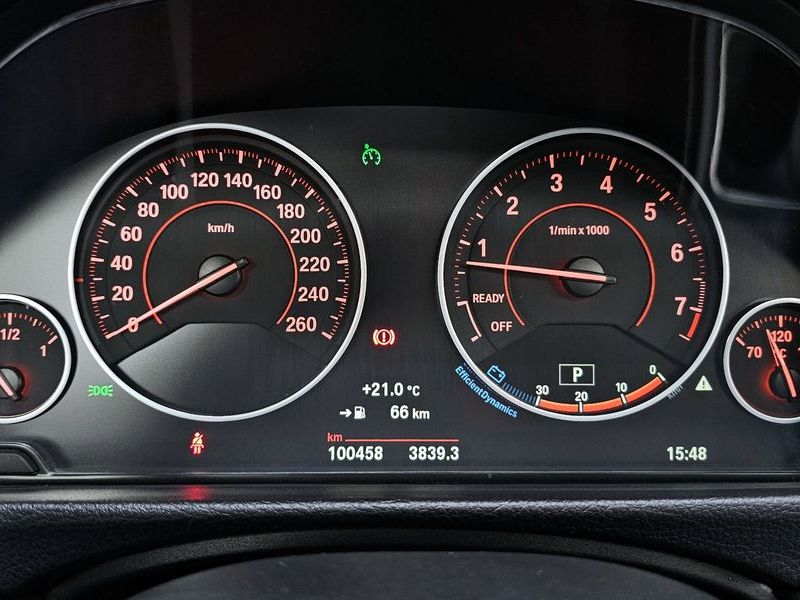 2017 BMW 3 Series 330i M Sport photo 8