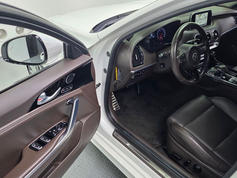 2018 Kia 스팅어 2.0 Turbo 2WD Platinum photo 11