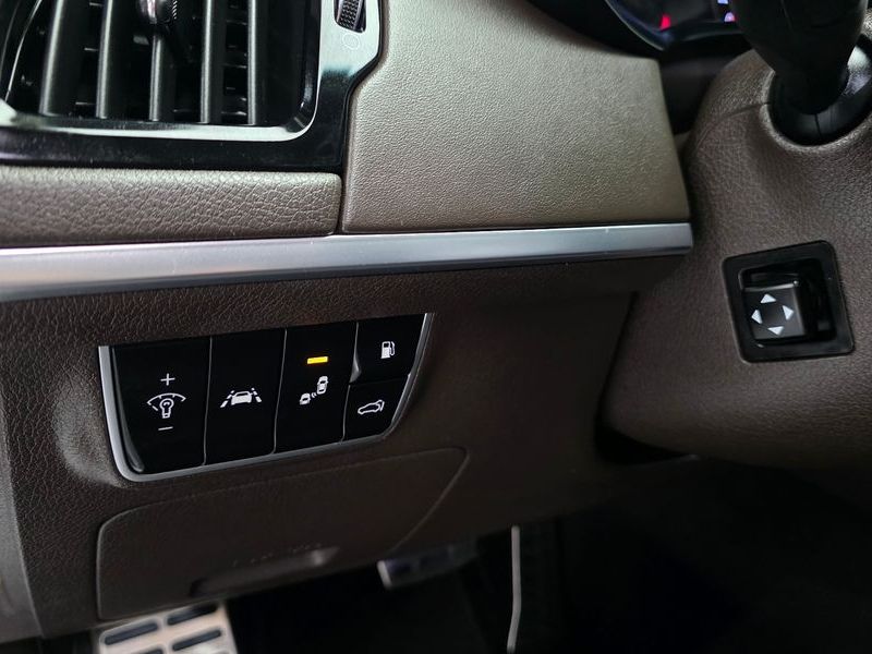 2018 Kia 스팅어 2.0 Turbo 2WD Platinum photo 12