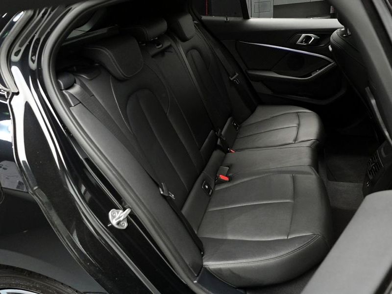 2022 BMW 1시리즈 120i M Sports photo 12