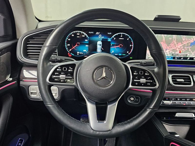 2022 Mercedes-Benz E-Class GLE300d 4MATIC photo 13
