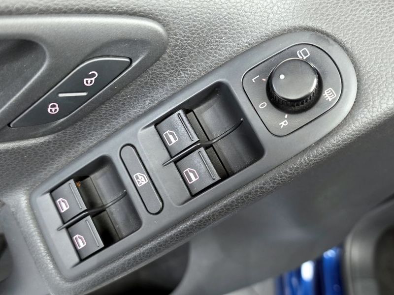 2012 Volkswagen Golf 2.0 TDI photo 14