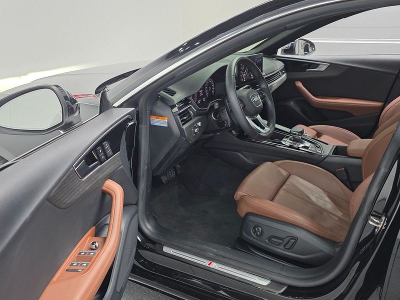 2023 Audi A5 45 TFSI Quattro Premium Sportback photo 11