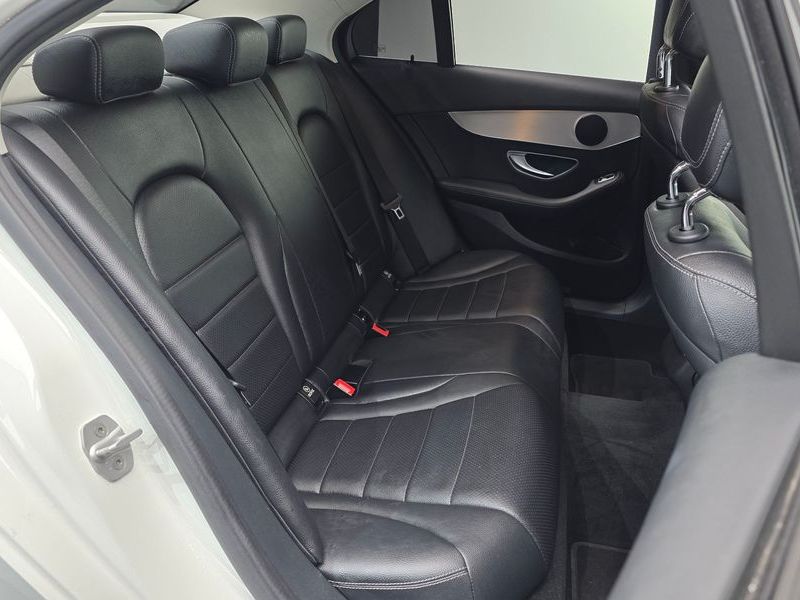 2016 Mercedes-Benz C-Class C220 d Avantgarde photo 12
