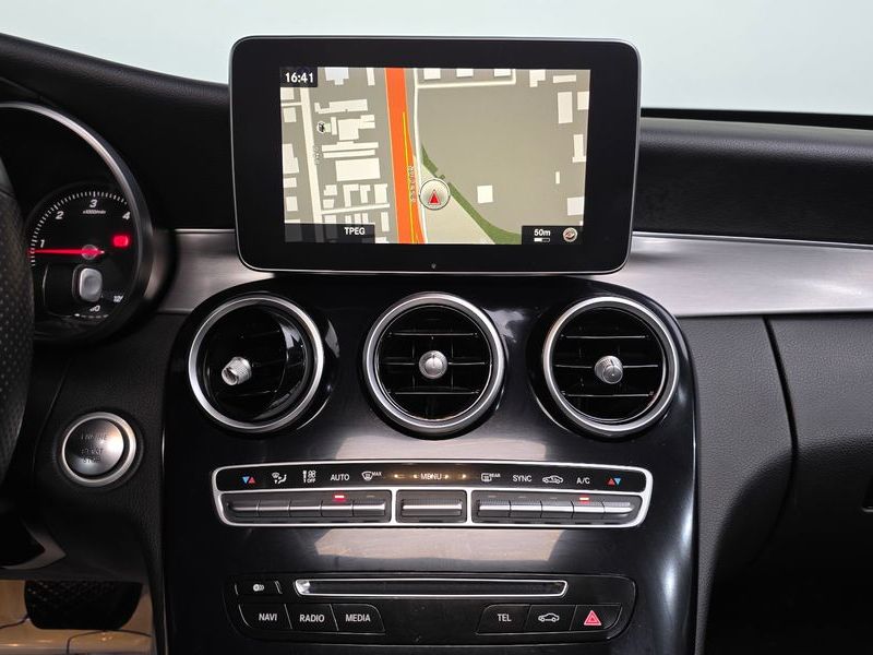 2016 Mercedes-Benz C-Class C220 d Avantgarde photo 14