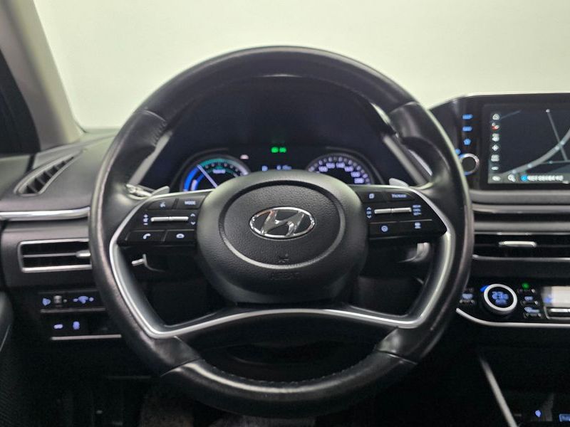 2020 Hyundai Sonata Premium Family photo 14