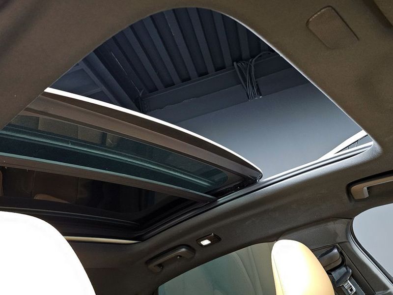 2023 Volvo S90 B6 AWD Ultimate Bright photo 19