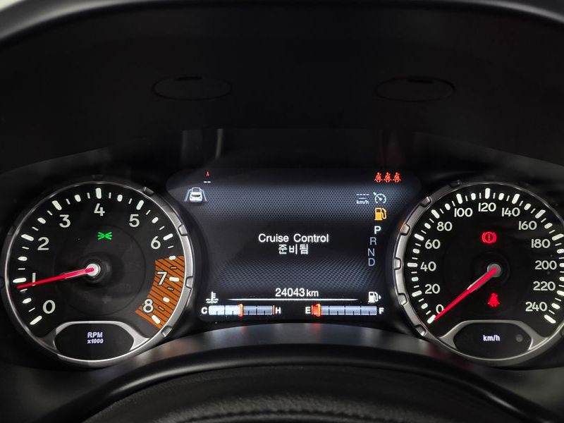 2023 Jeep Renegade 1.3 Limited photo 8