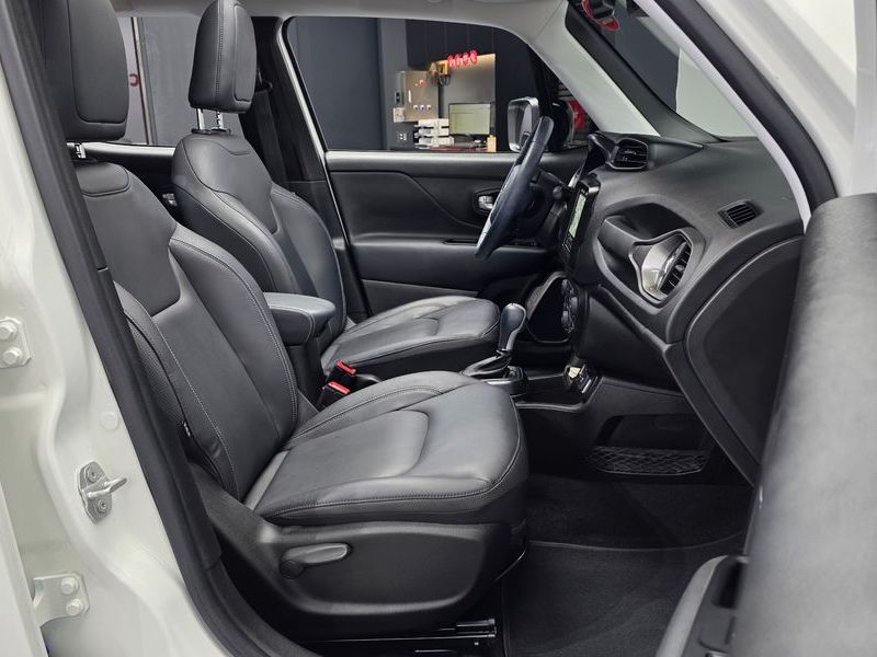 2023 Jeep Renegade 1.3 Limited photo 11